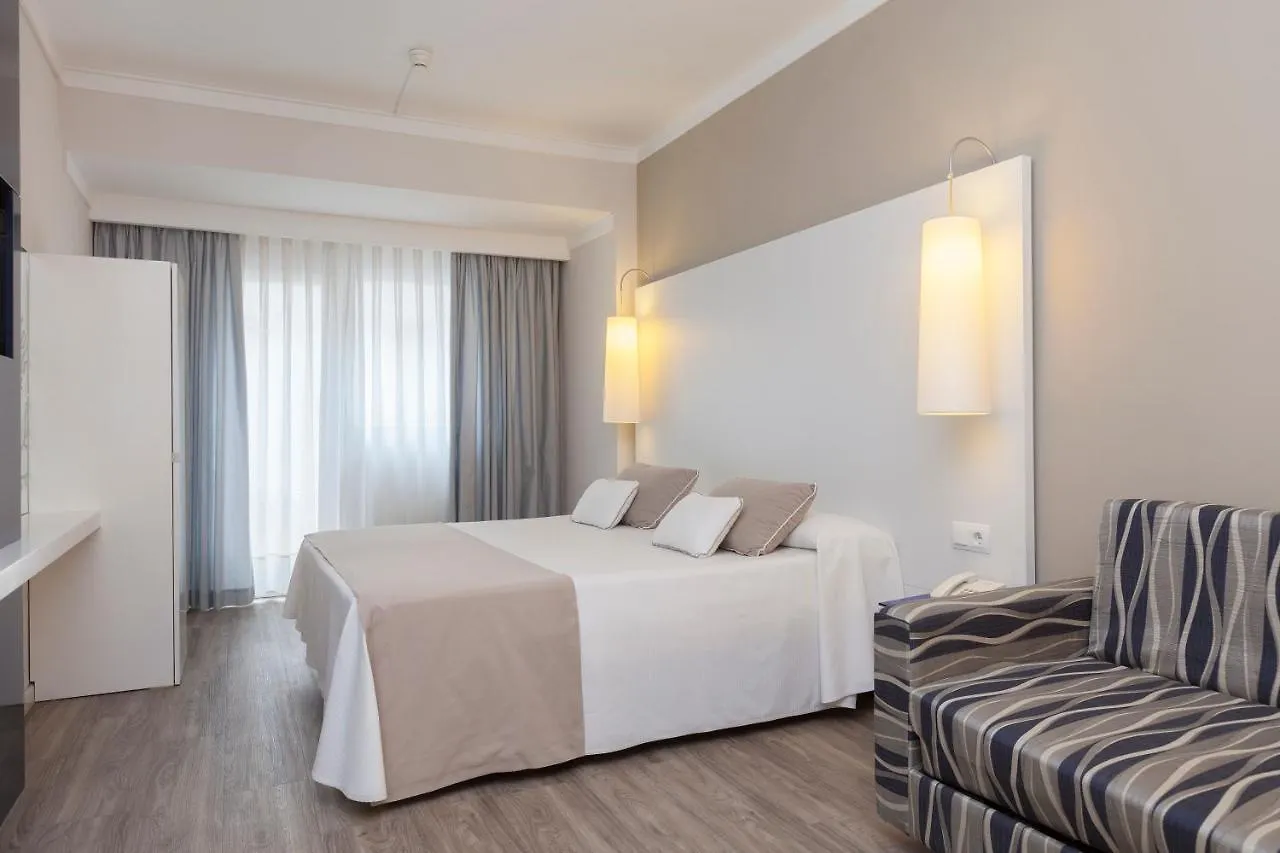 **** Hotel Canyelles Platja Roses Spanje